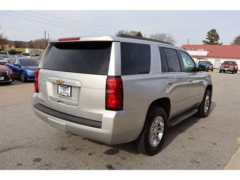 Used 2015 Chevrolet Tahoe LT image 5
