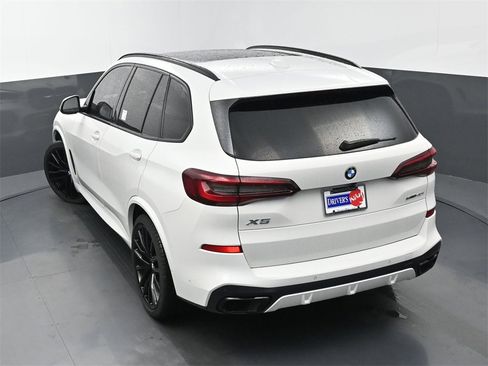 Used 2022 BMW X5 sDrive40i w/ M Sport Package image 37