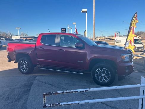 Used 2018 GMC Canyon All Terrain w/ Trailering Package image 3