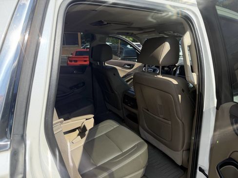 Used 2016 GMC Yukon SLT w/ Open Road Package RWD image 14