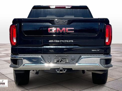 Used 2025 GMC Sierra 1500 SLT image 4