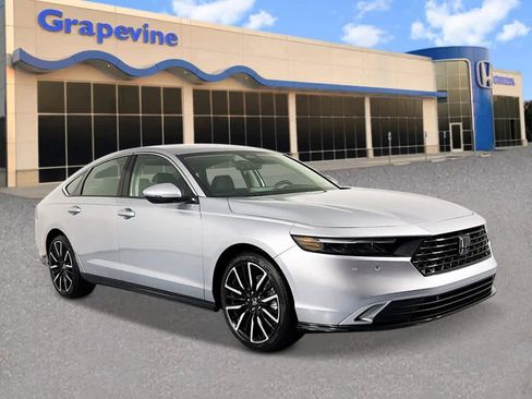 New 2026 Honda Accord Touring image 7