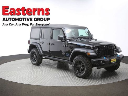 Used 2023 Jeep Wrangler Unlimited w/ Cold Weather Group AWD/4WD image 51