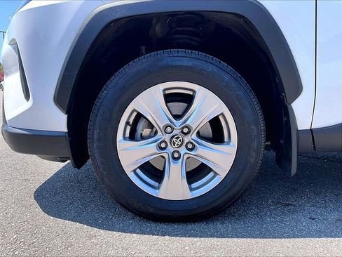 Used 2023 Toyota RAV4 XLE w/ Convenience Package AWD/4WD image 7