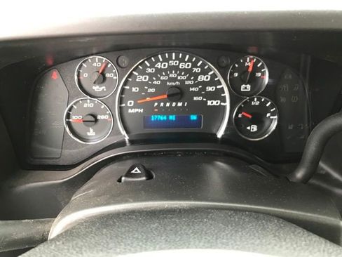 Used 2024 Chevrolet Express 2500 Extended w/ Driver Convenience Package image 8