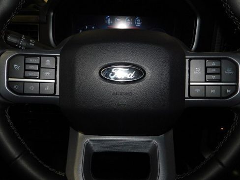 Used 2025 Ford F150 Lariat w/ Equipment Group 502A High image 28