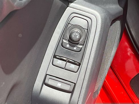 Used 2022 GMC Canyon Denali AWD/4WD image 17