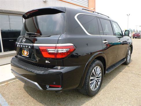 Used 2022 Nissan Armada SL image 3