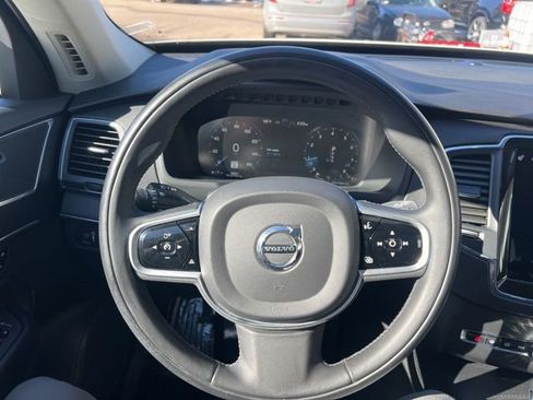 Used 2020 Volvo XC90 T5 Momentum w/ Protection Package Premier image 30