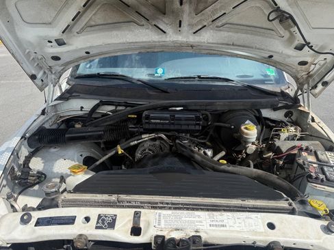 Used 2000 Dodge Ram 1500 Truck 2WD Regular Cab image 14