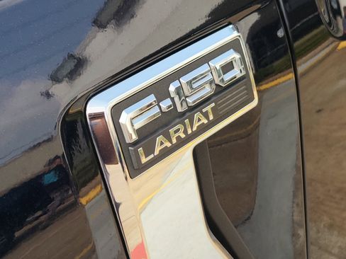 Certified 2023 Ford F150 Lariat image 8