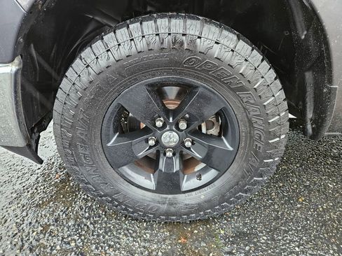 Used 2018 RAM 1500 Tradesman w/ Power & Remote Entry Group image 8