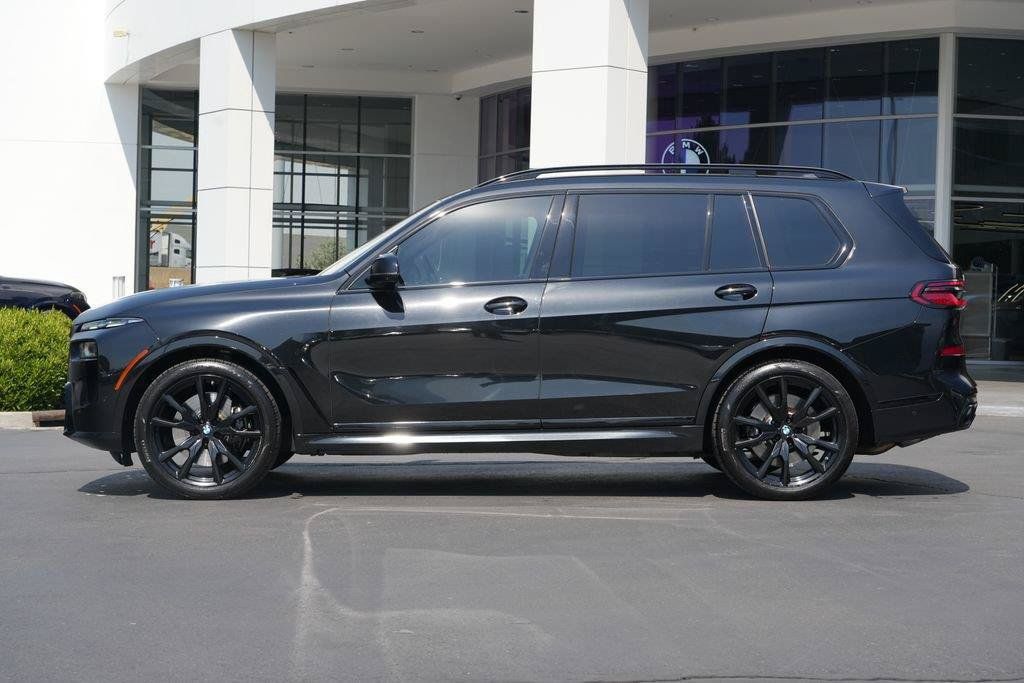 Used 2024 BMW X7 M60i w/ Executive Package AWD/4WD image 2