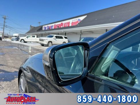 Used 2019 BMW M550i xDrive w/ Premium Package image 19