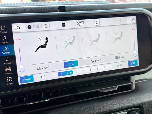 Used 2024 Jeep Wrangler Willys image 32