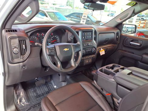 Used 2026 Chevrolet Silverado 1500 W/T w/ Trailering Package RWD image 11