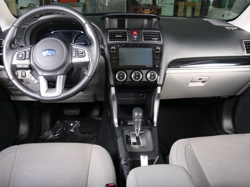 Used 2018 Subaru Forester 2.5i Limited AWD/4WD image 4