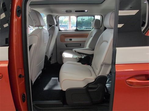 New 2025 Volkswagen ID. Buzz Pro S Plus image 8
