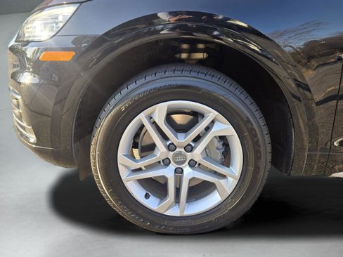 Used 2019 Audi Q5 2.0T Premium w/ Convenience Package image 12