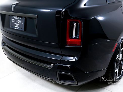 New 2026 Rolls-Royce Cullinan Black Badge image 48