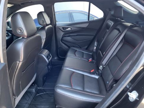 Used 2022 Chevrolet Equinox RS w/ RS Leather Package image 37