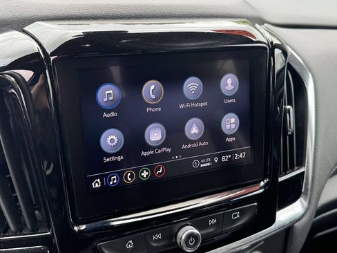 Used 2023 Chevrolet Traverse LT FWD image 30