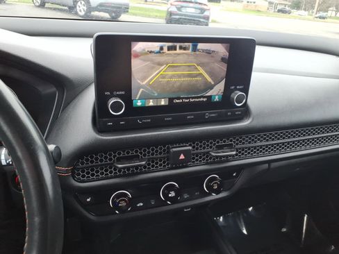 Certified 2023 Honda HR-V Sport image 18