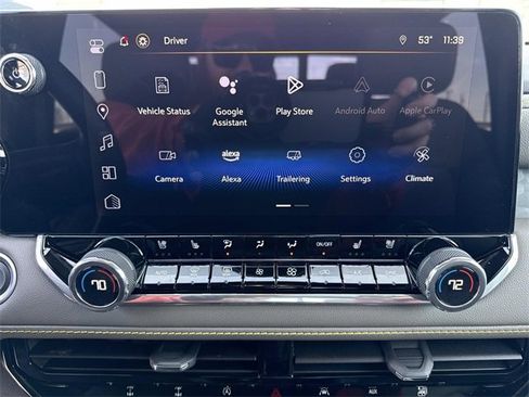 Used 2024 Chevrolet Colorado ZR2 w/ ZR2 Convenience Package III image 20