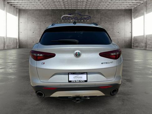 Used 2018 Alfa Romeo Stelvio Ti Sport AWD/4WD image 4