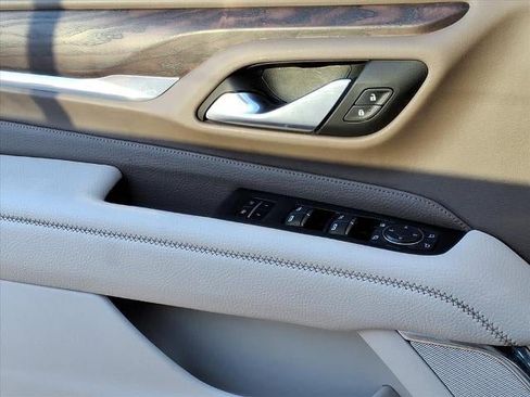 Certified 2022 GMC Yukon Denali image 23