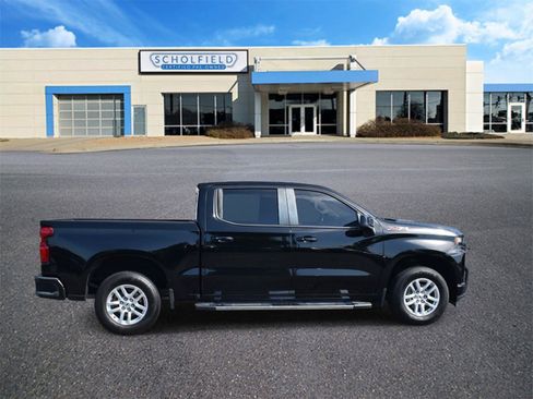 Used 2019 Chevrolet Silverado 1500 RST w/ All-Star Edition AWD/4WD image 2