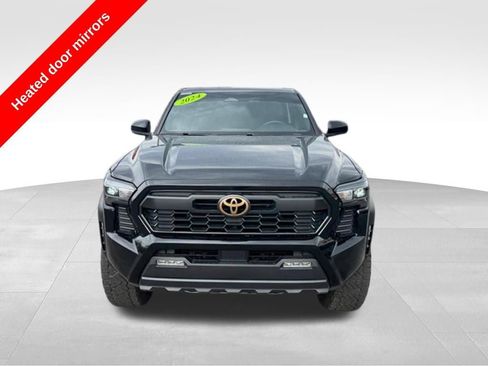 Used 2024 Toyota Tacoma TRD Off-Road image 7