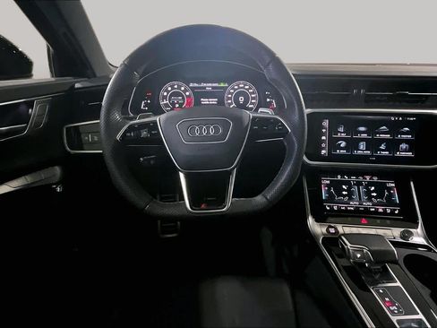 Used 2023 Audi RS 6 AWD/4WD image 5