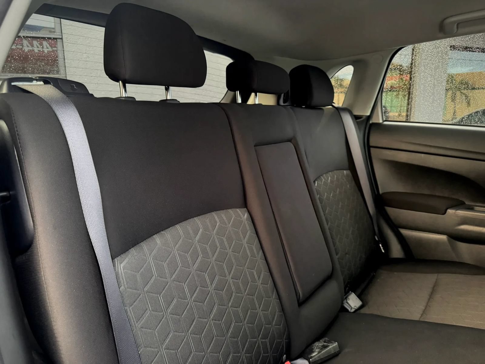 Used 2023 Mitsubishi Outlander Sport AWD image 17