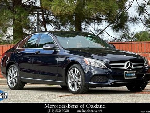 Used 2018 Mercedes-Benz C 300 4MATIC Sedan image 1