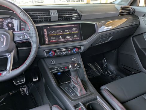 New 2025 Audi Q3 2.0T Premium Plus image 6