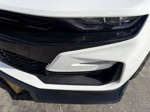 Used 2019 Chevrolet Camaro SS image 8