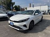 Used 2023 Kia Forte LXS image 3
