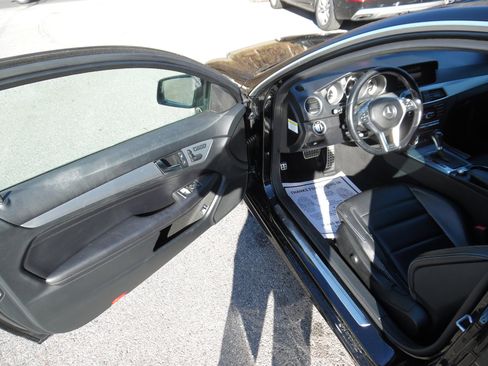 Used 2013 Mercedes-Benz C 250 Coupe w/ Multimedia Pkg image 9