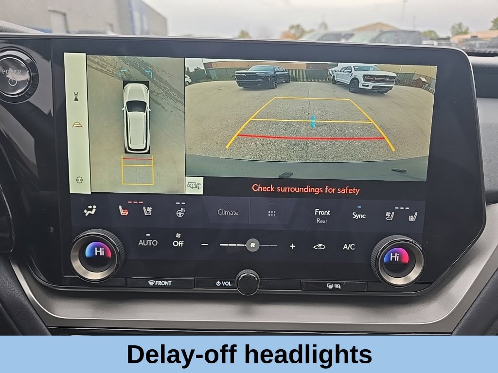 Used 2025 Lexus TX 500h AWD image 35