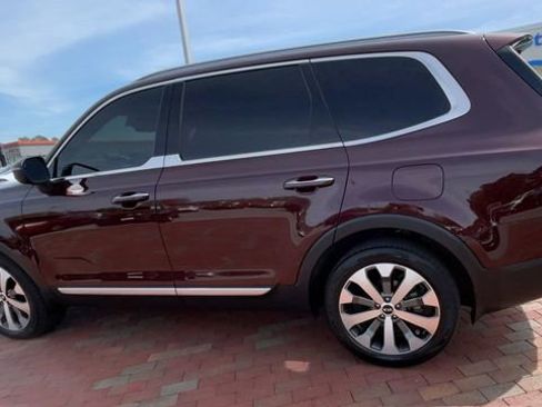 Used 2021 Kia Telluride S image 7