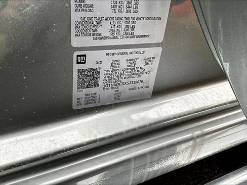 New 2025 GMC Sierra 1500 SLT w/ SLT Premium Package image 14