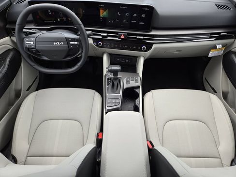 New 2026 Kia Sportage EX FWD image 20