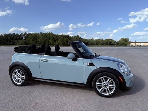 Used 2013 MINI Cooper Convertible FWD image 54