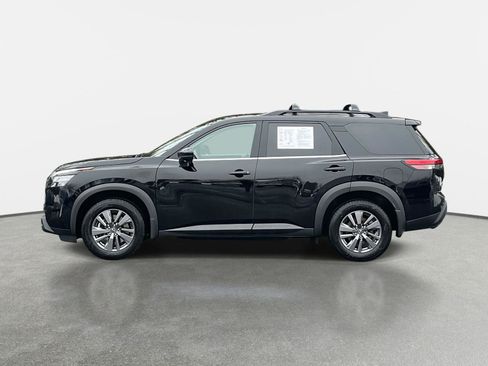 Certified 2023 Nissan Pathfinder SV image 8