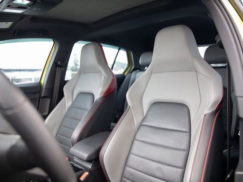 Used 2022 Volkswagen GTI Autobahn image 5