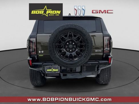 New 2026 GMC Hummer EV SUV image 6