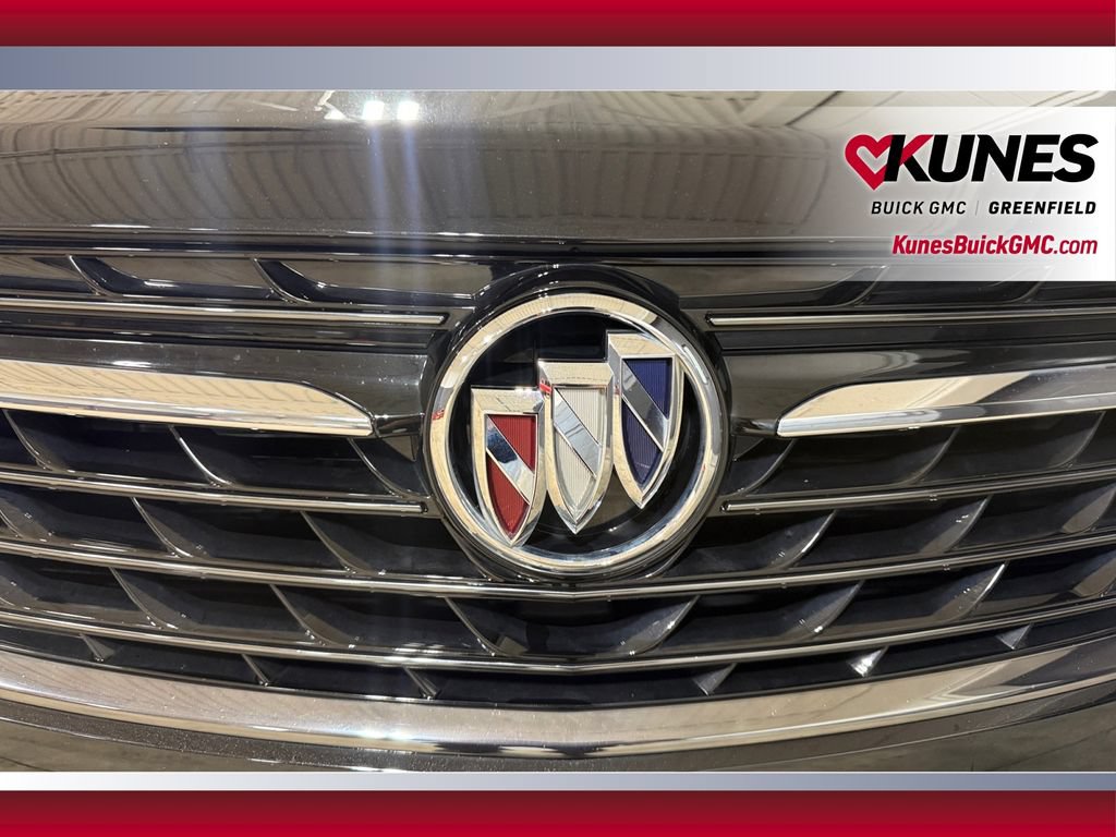 Used 2023 Buick Envision Preferred w/ Sport Touring Package AWD/4WD image 40