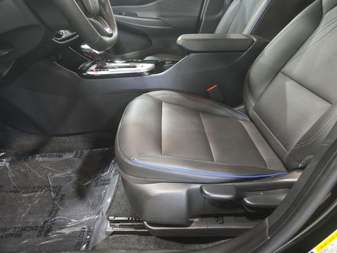 Used 2024 Buick Envista Sport Touring FWD image 23