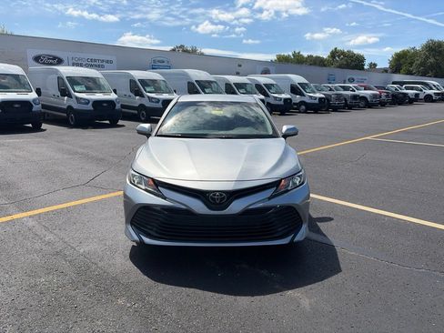 Used 2020 Toyota Camry LE FWD image 2